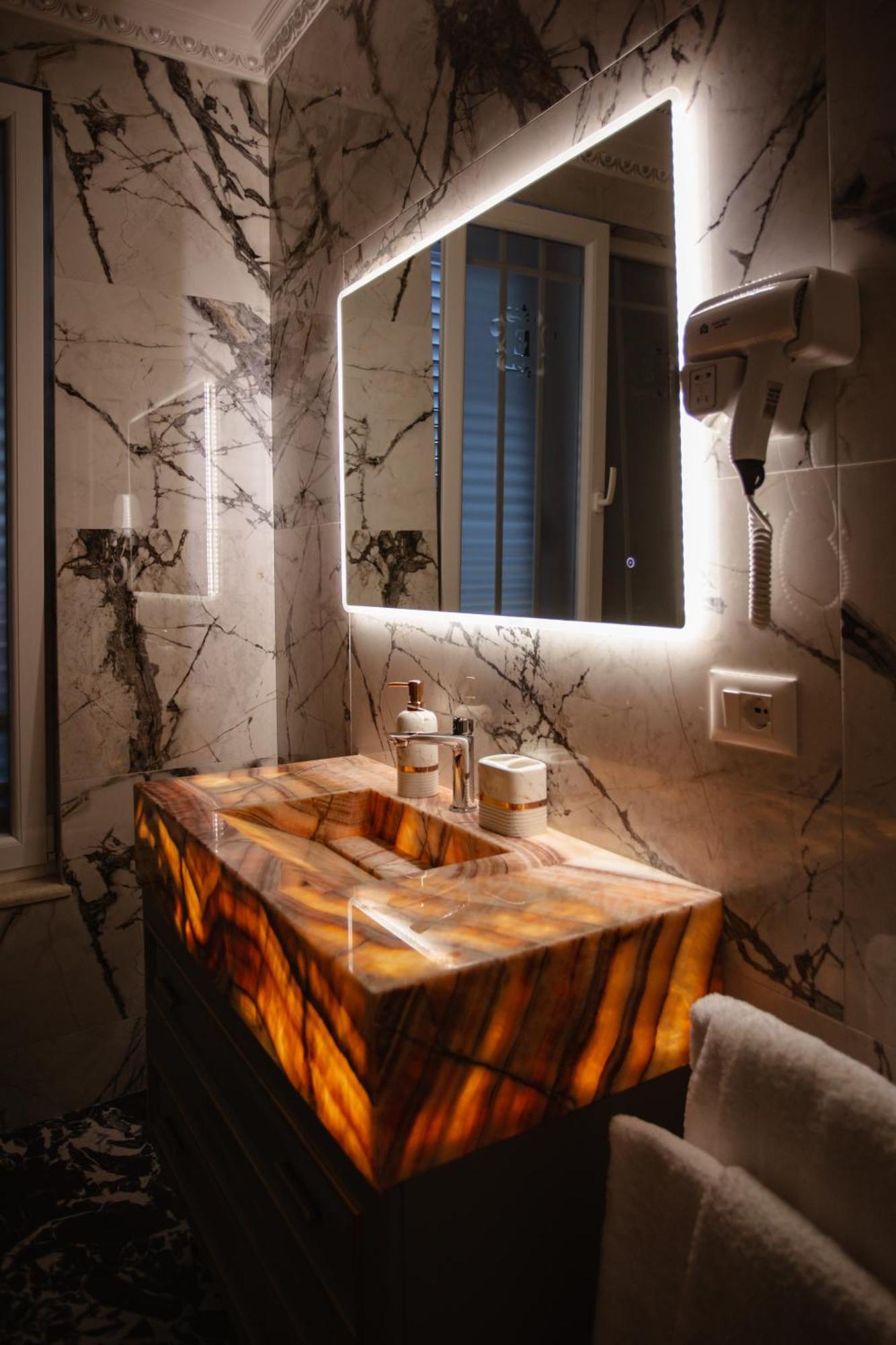 Ervini Boutique Hotel Shkodër Eksteriør bilde