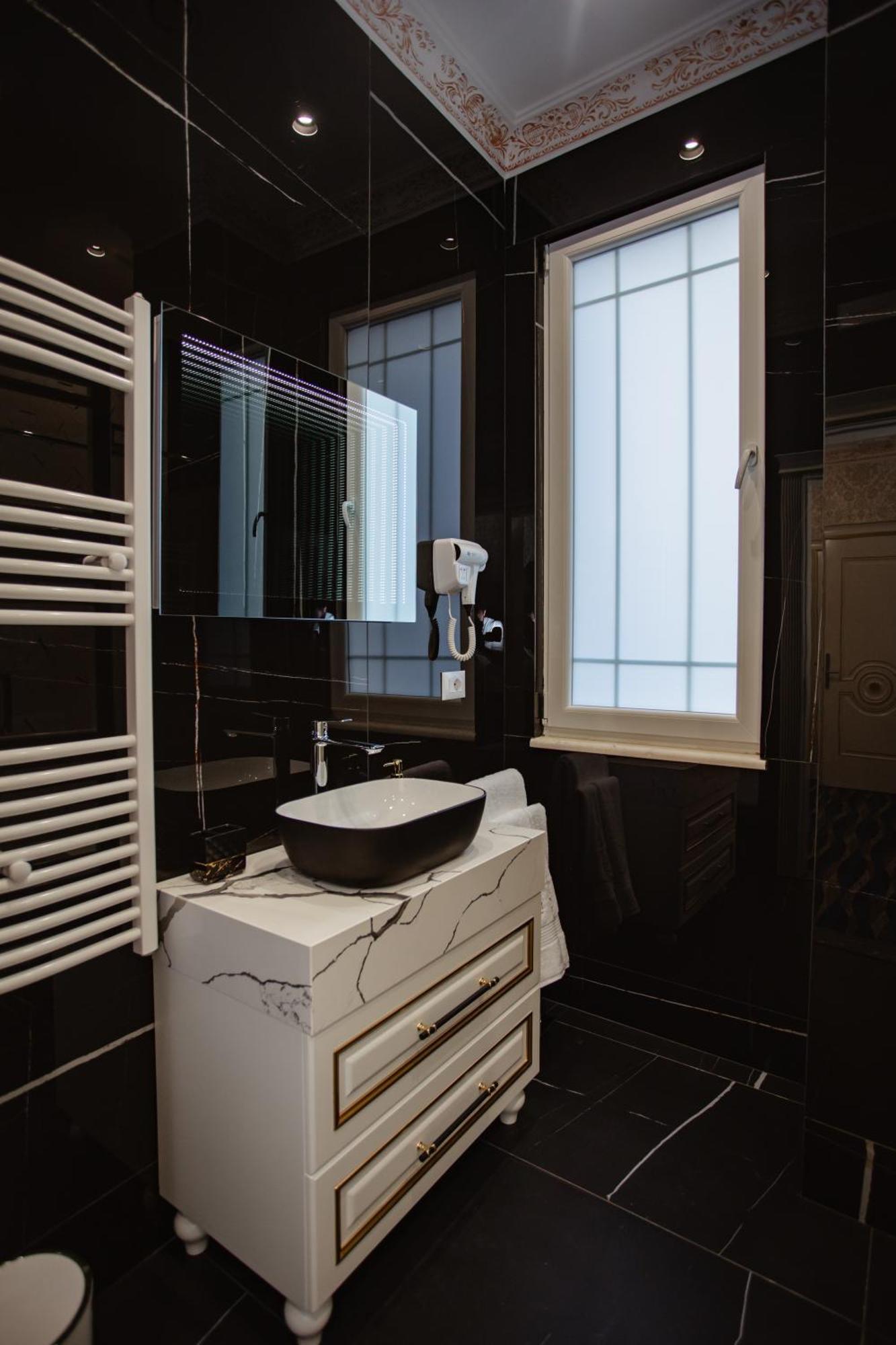 Ervini Boutique Hotel Shkodër Eksteriør bilde