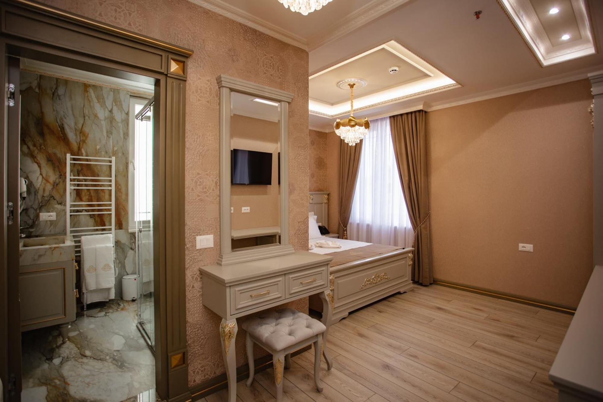 Ervini Boutique Hotel Shkodër Eksteriør bilde