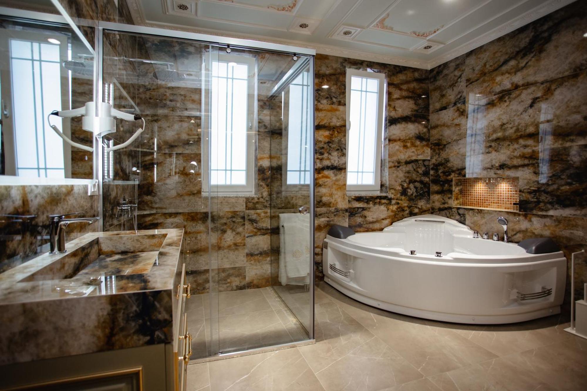 Ervini Boutique Hotel Shkodër Eksteriør bilde